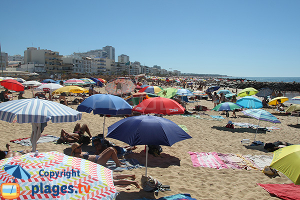 Photo de la plage de Rosa Branca à Quarteira au Portugal
