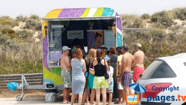 Foodtruck sur la plage de Vieirinha - Sines - Portugal